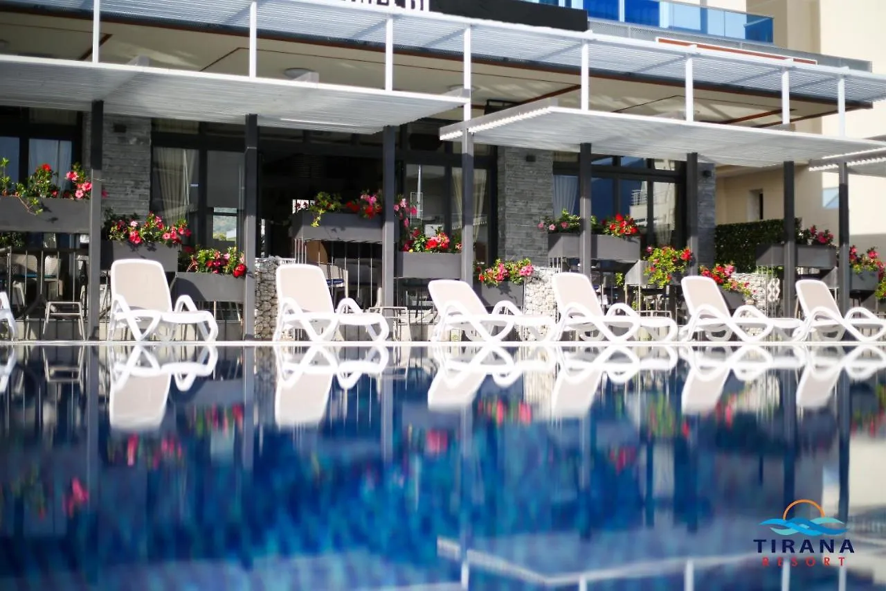 Tirana Resort Radhimë 호텔